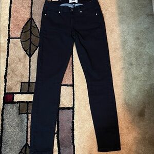 PAIGE Stretchy Skinny Jeans (Size: 26)